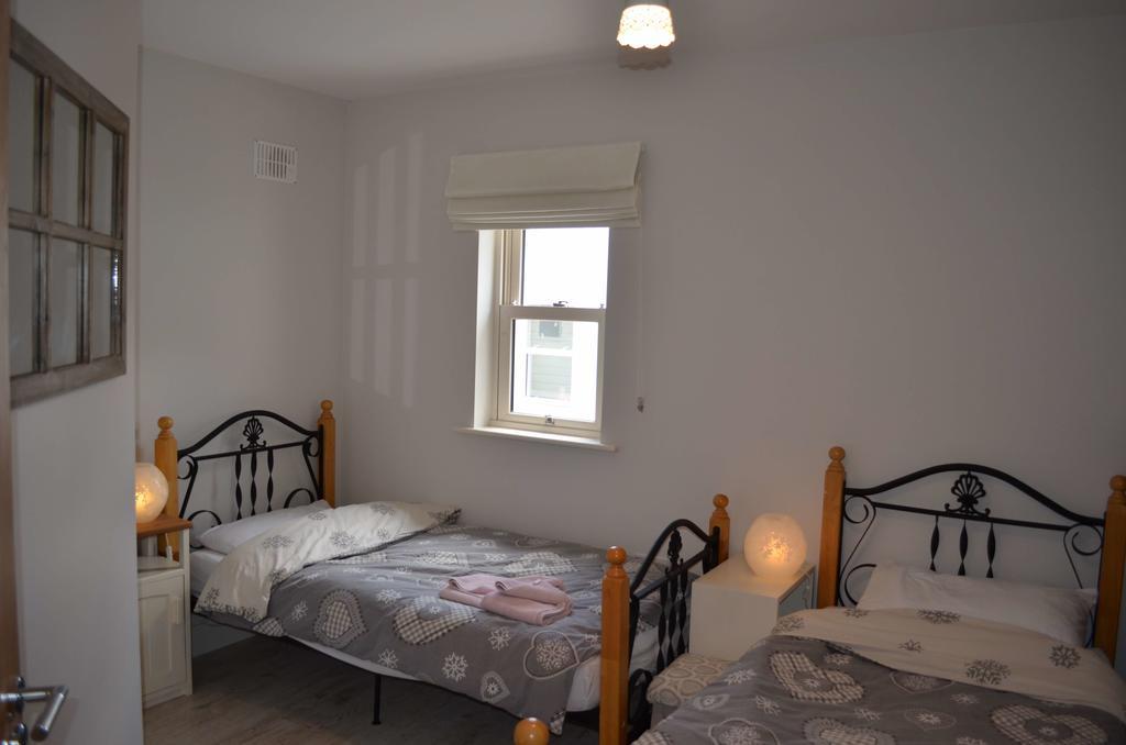 Galway Coast Cottages Barna  Exteriör bild